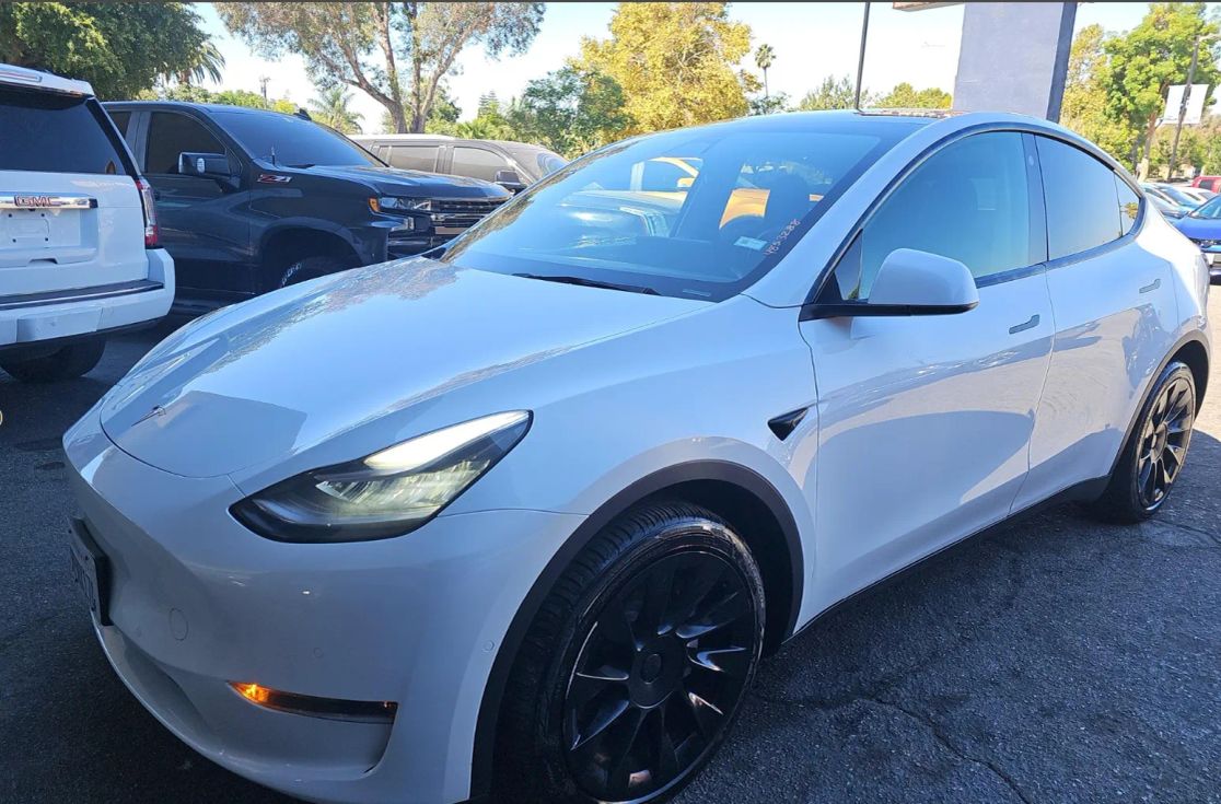 tesla model y 2021 5YJYGDEE0MF262540 image tesla model y 2021 5YJYGDEE0MF262540 image